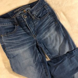 Regular wash skinny jeans